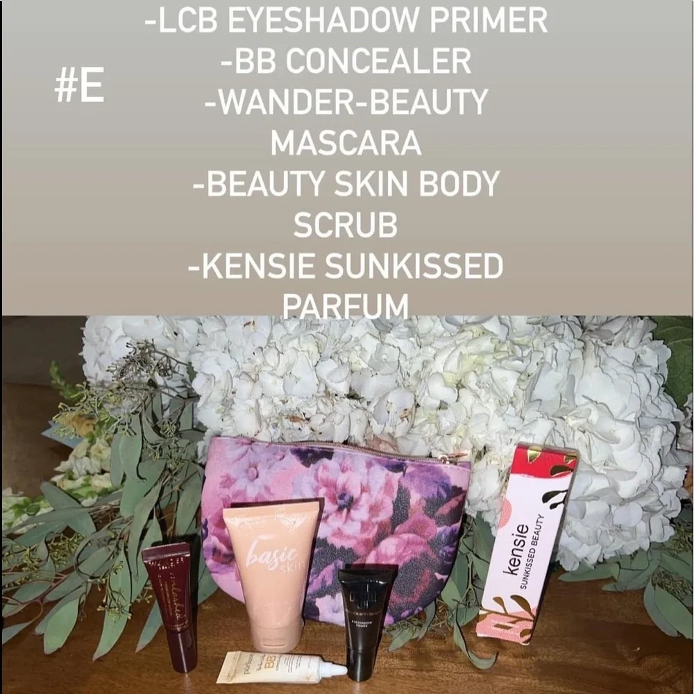 Cosmetics‎ bag Ipsy